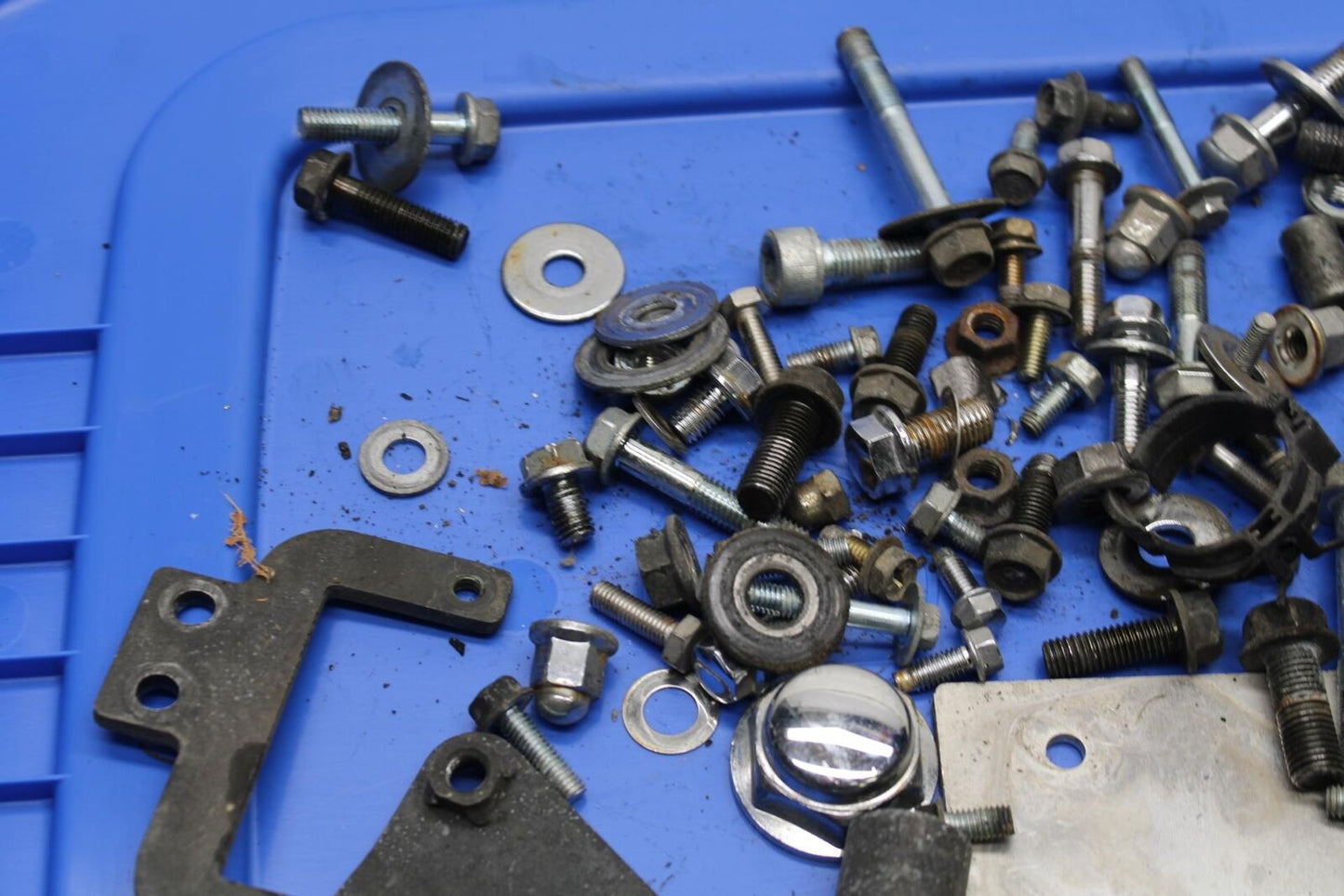 97-03 HONDA SHADOW ACE 750 VT750C MISC MOUNTING BOLTS HARDWARE MOTOR BB618