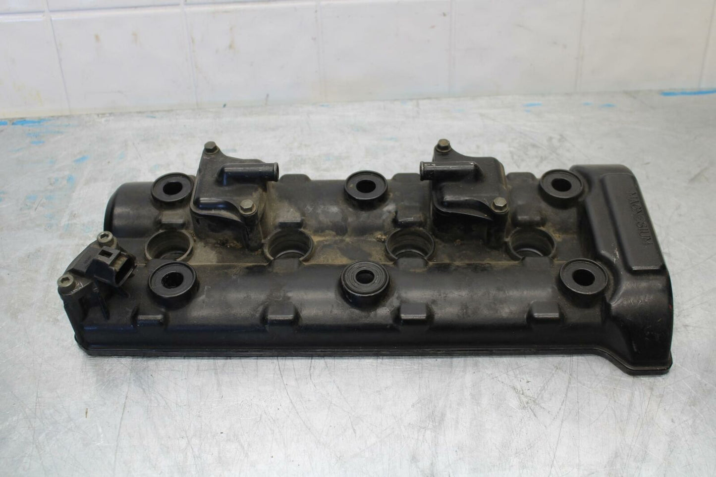 01-02 SUZUKI GSXR750 ENGINE TOP END CYLINDER HEAD COVER BB28