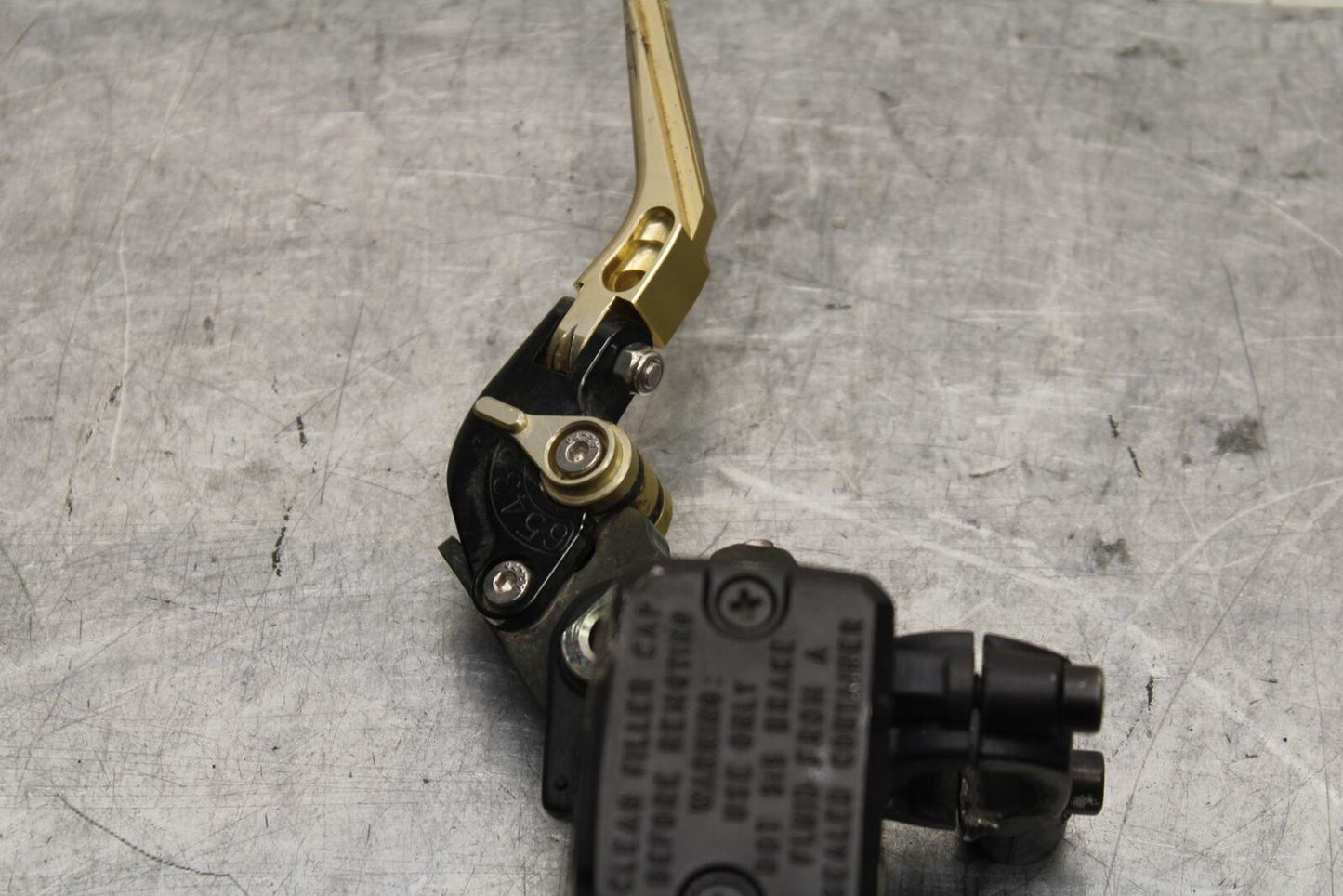 2005 Ducati Monster S2R FRONT BRAKE MASTER CYLINDER w/ LEVER BB557