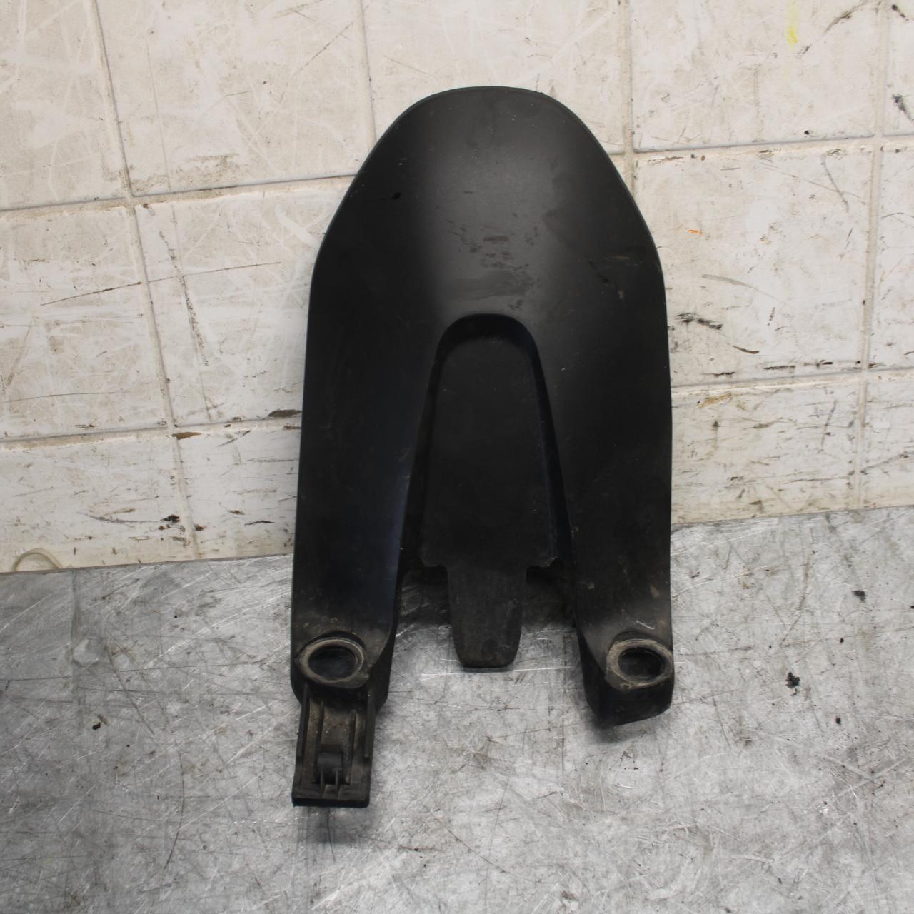 22-23 HUSQVARNA SVARTPILEN 401 REAR BACK WHEEL TIRE HUGGER FENDER BB541