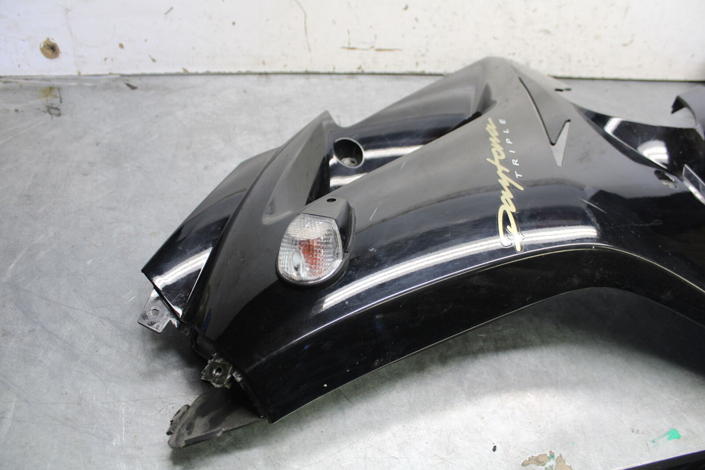 07-08 TRIUMPH DAYTONA 675 LEFT LOWER MID UPPER SIDE FAIRING COWL BB685