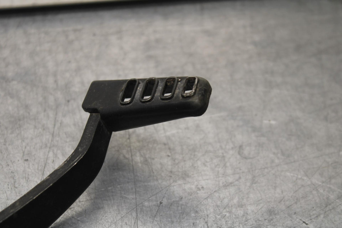 11-19 HONDA CBR125R RIGHT REARSET BRAKE FOOT PEDAL BB105