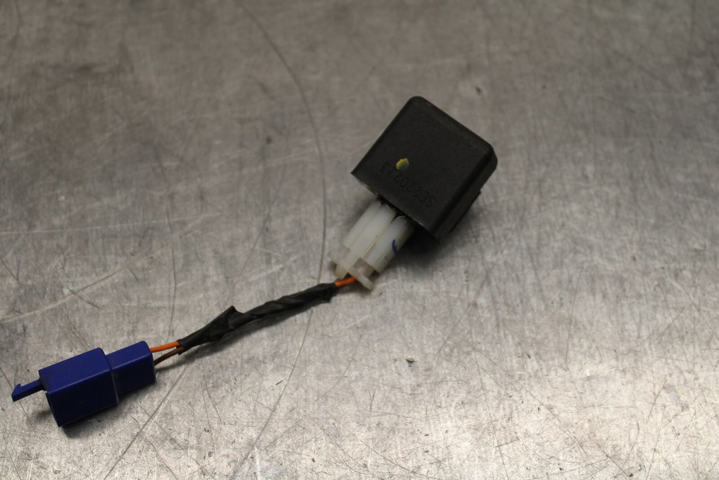 17-24 KTM 390 DUKE TURN SIGNAL BLINKER RELAY FLASHER SWITCH BB734
