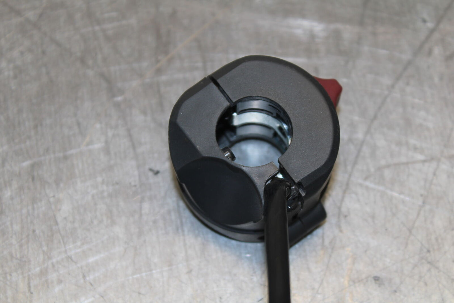 12-13 DUCATI STREETFIGHTER 848 RIGHT CLIP ON HANDLE KILL OFF START SWITCH BB705