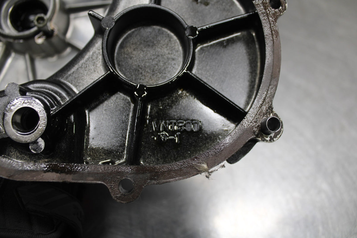 97 KAWASAKI VULCAN 1500 VN1500D CLASSIC STATOR MAGNETO ENGINE COVER BB936