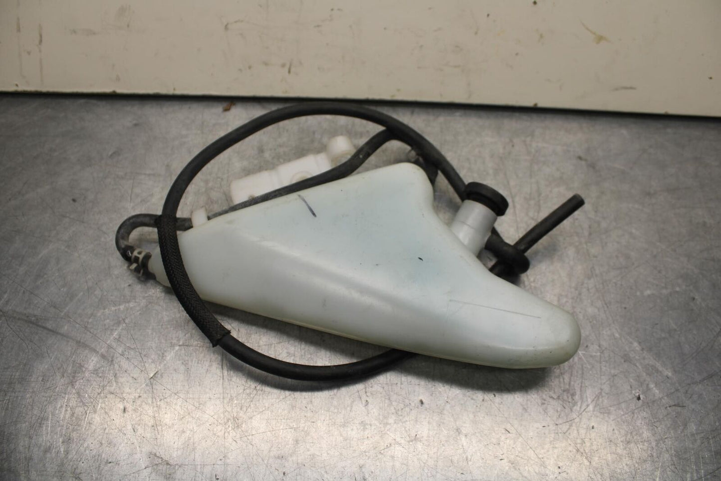 2011 Suzuki GSXR600 COOLANT WATER TANK RESERVOIR BOTTLE BB602