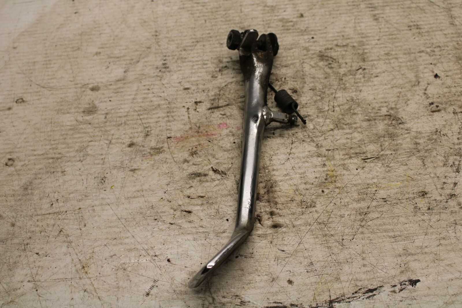 00-04 SUZUKI MARAUDER 800 VZ800 KICKSTAND SIDE KICK STAND 42310-48E11 BB305