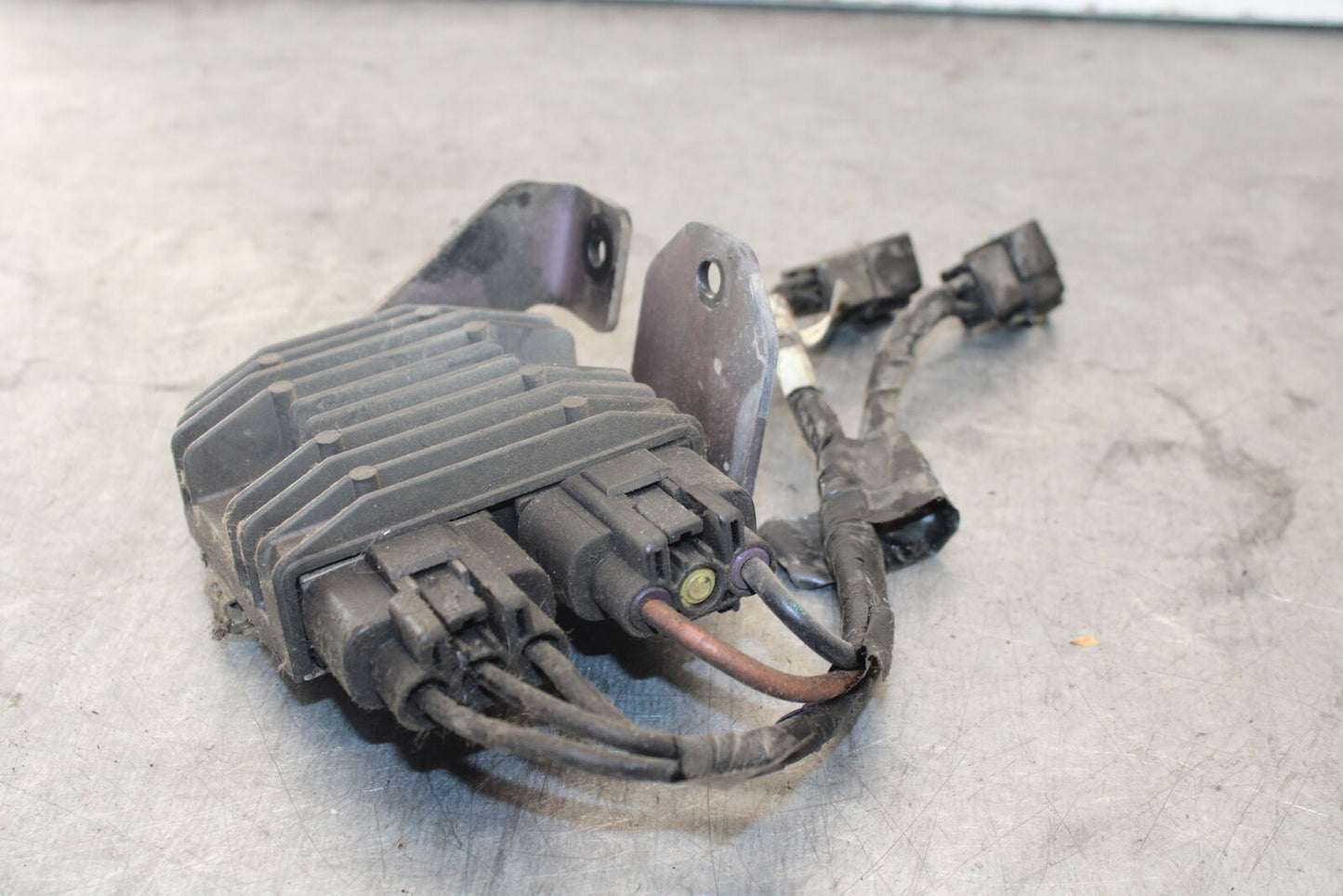 07-08 TRIUMPH DAYTONA 675 RECTIFIER VOLTAGE REGULATOR BB685