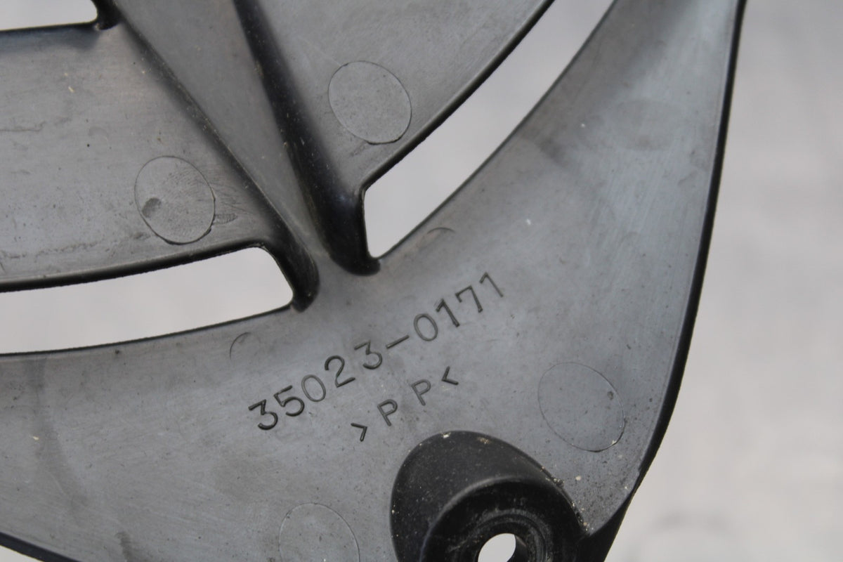21-23 KAWASAKI NINJA ZX6R REAR BACK WHEEL TIRE HUGGER FENDER BB179