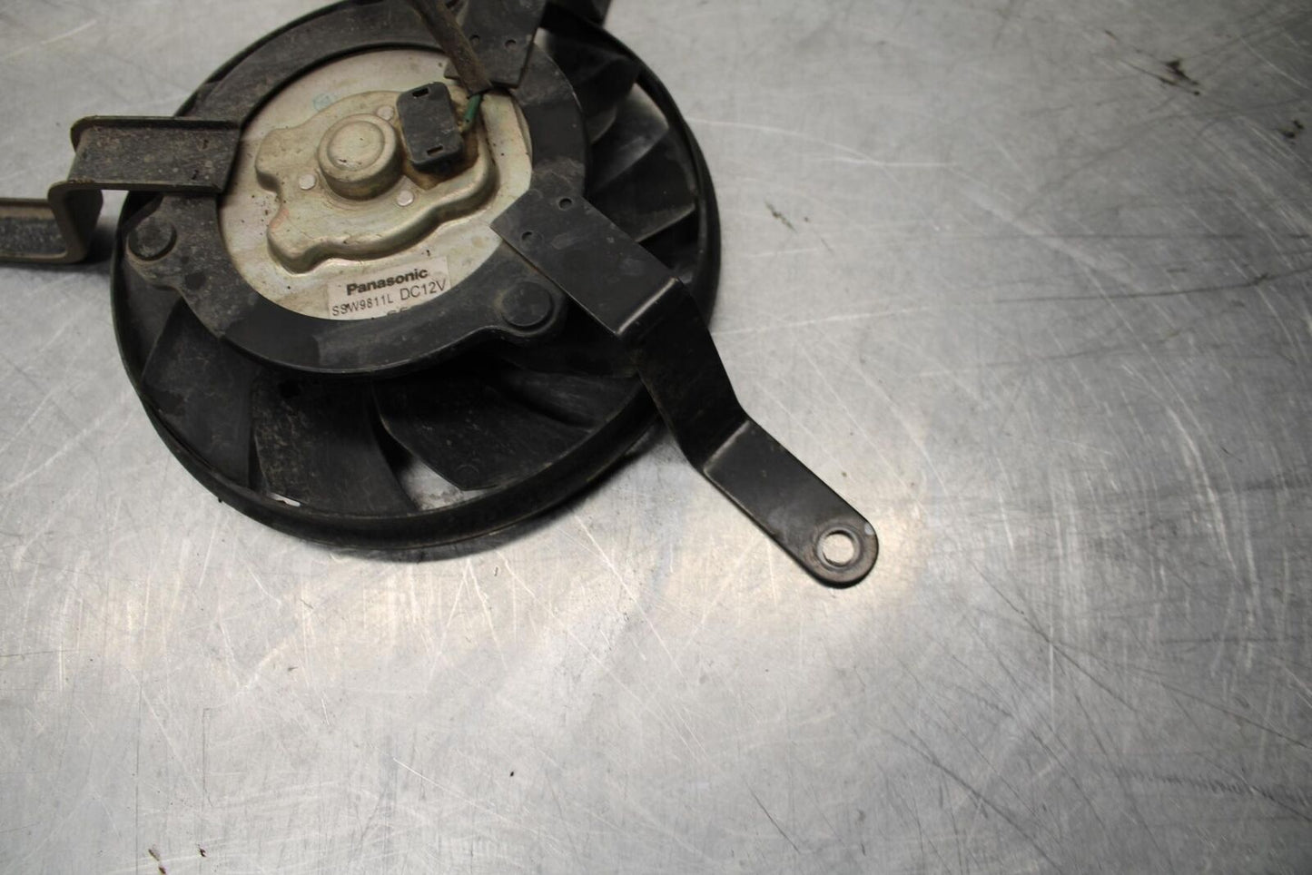 06-07 TRIUMPH DAYTONA 675 DAYTONA 675 ENGINE RADIATOR COOLING FAN BB441