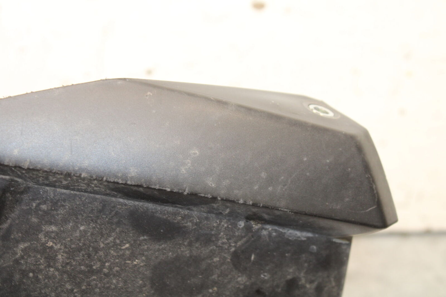 16-21 YAMAHA XSR900 REAR BACK WHEEL TIRE HUGGER FENDER BB664