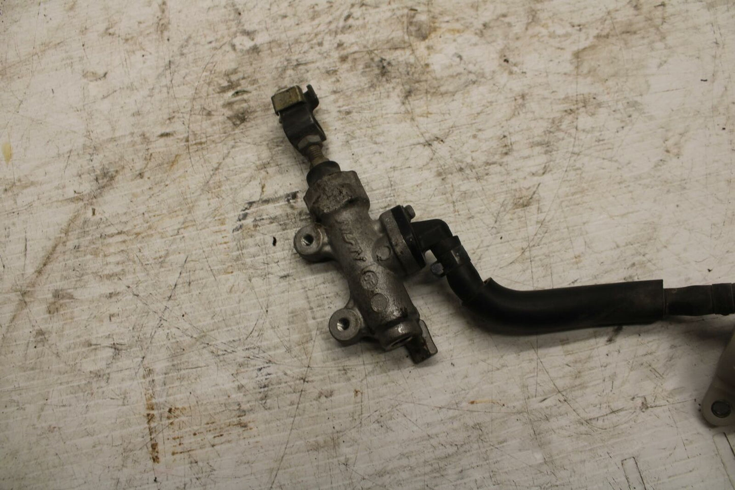 00-01 HONDA CBR929RR REAR BACK BRAKE MASTER CYLINDER W RESERVOIR BB265