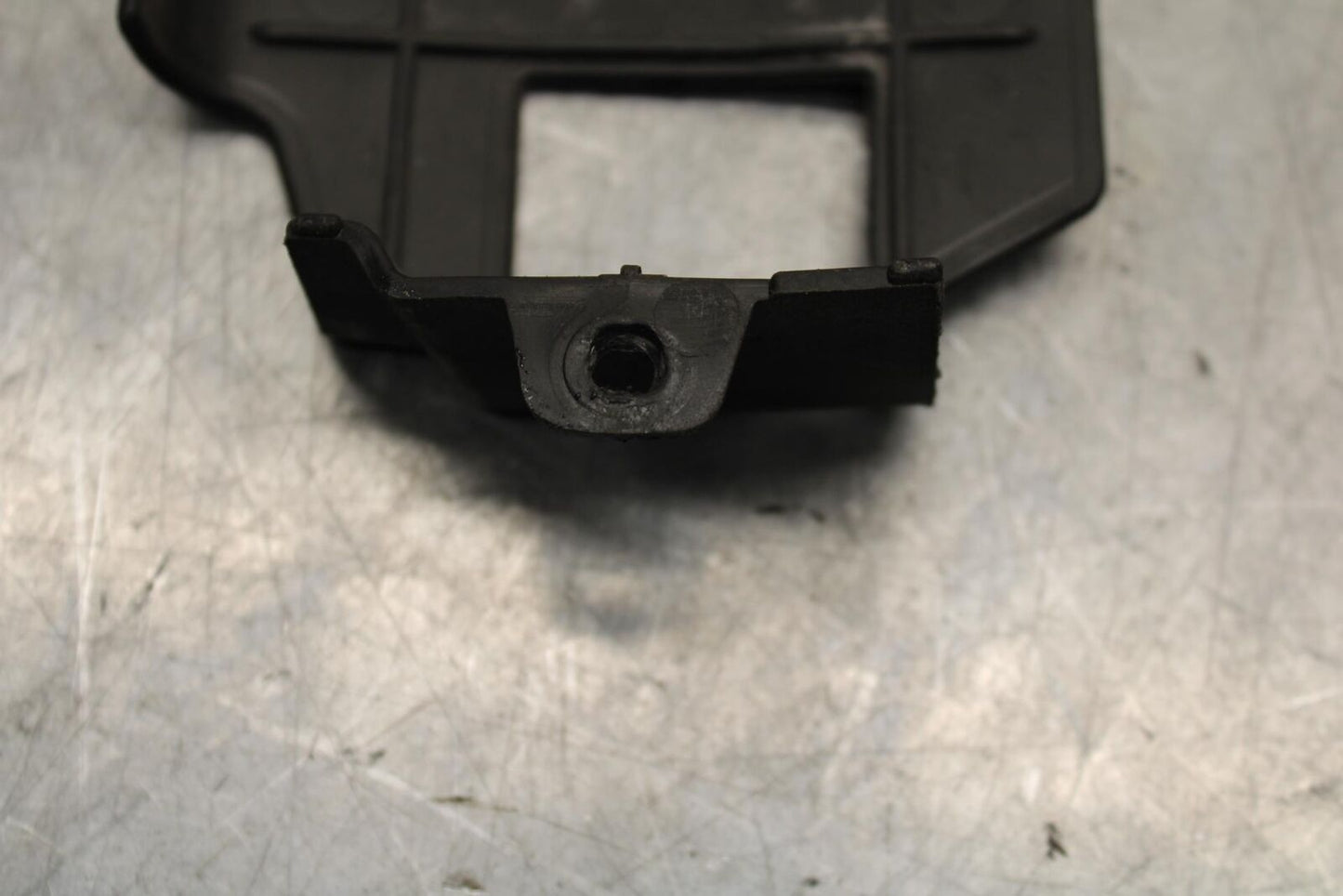 2008 Aprilia Shiver 750 SL750 INSTRUMENT CLUSTER TRIM PANEL BB551