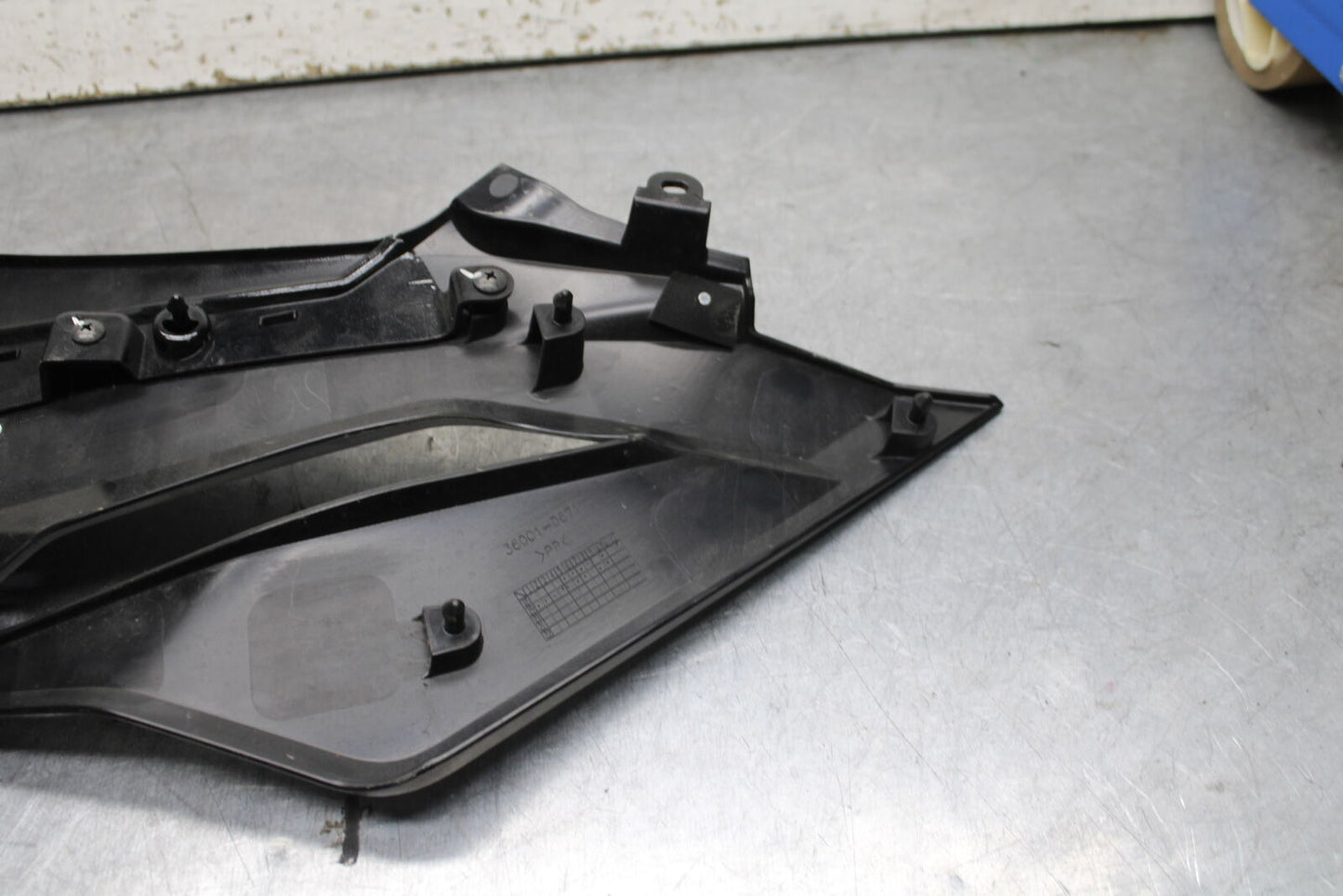 19-22 KAWASAKI Z400 RIGHT LOWER MID UPPER SIDE FAIRING COWL BB738