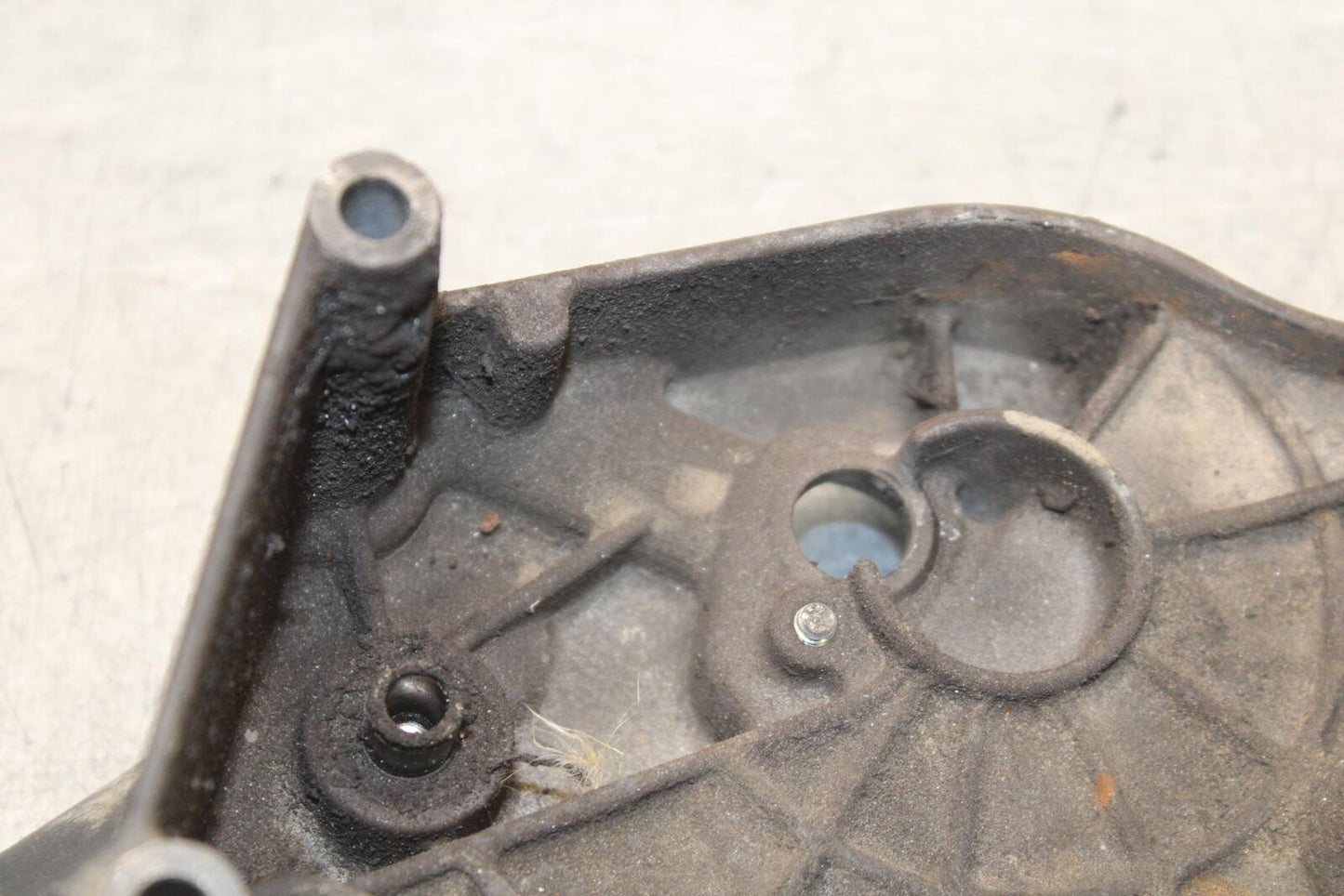 2011 Suzuki GSXR600 ENGINE SPROCKET COVER BB94