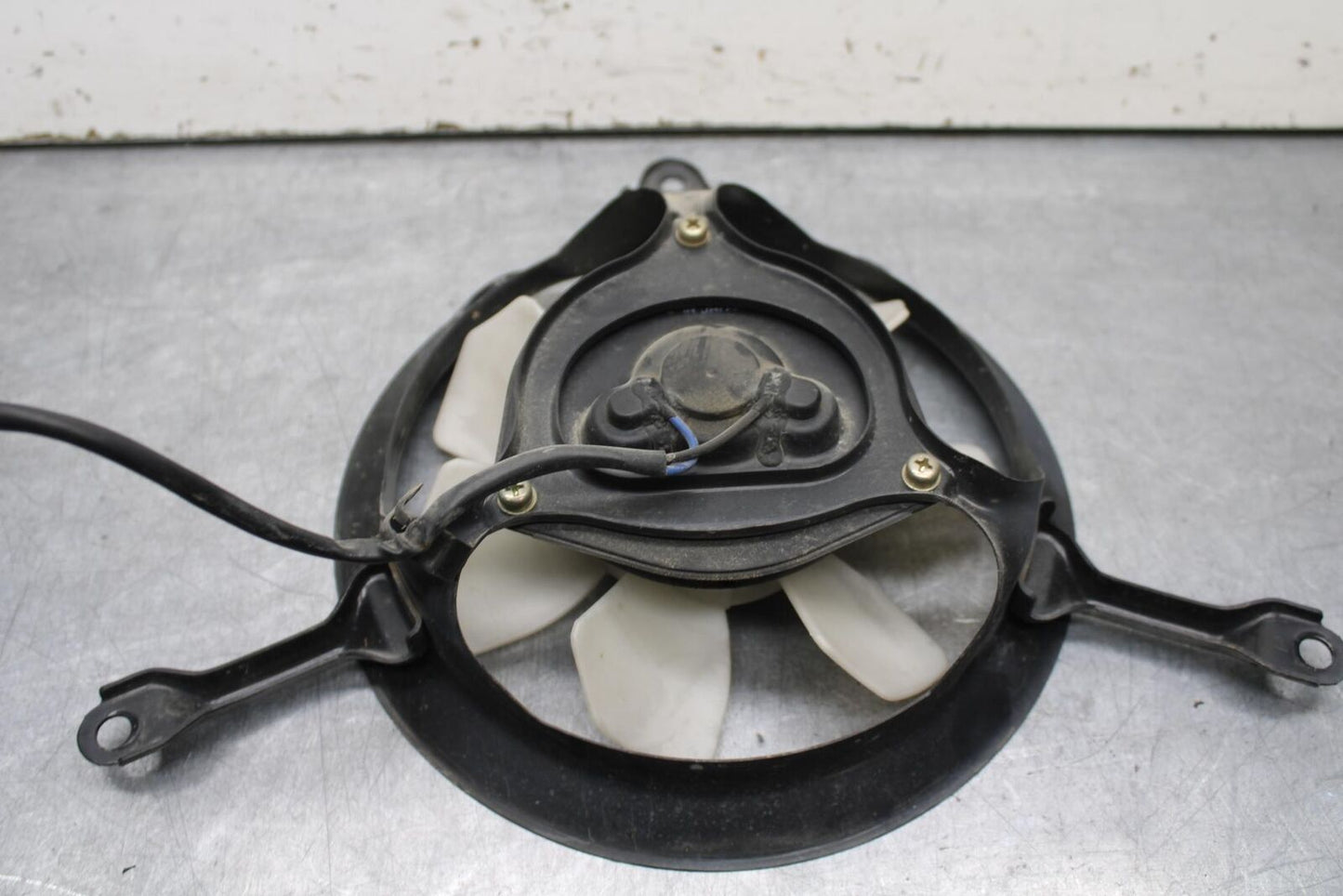 93-07 YAMAHA VMAX 1200 ENGINE RADIATOR COOLING FAN BB634