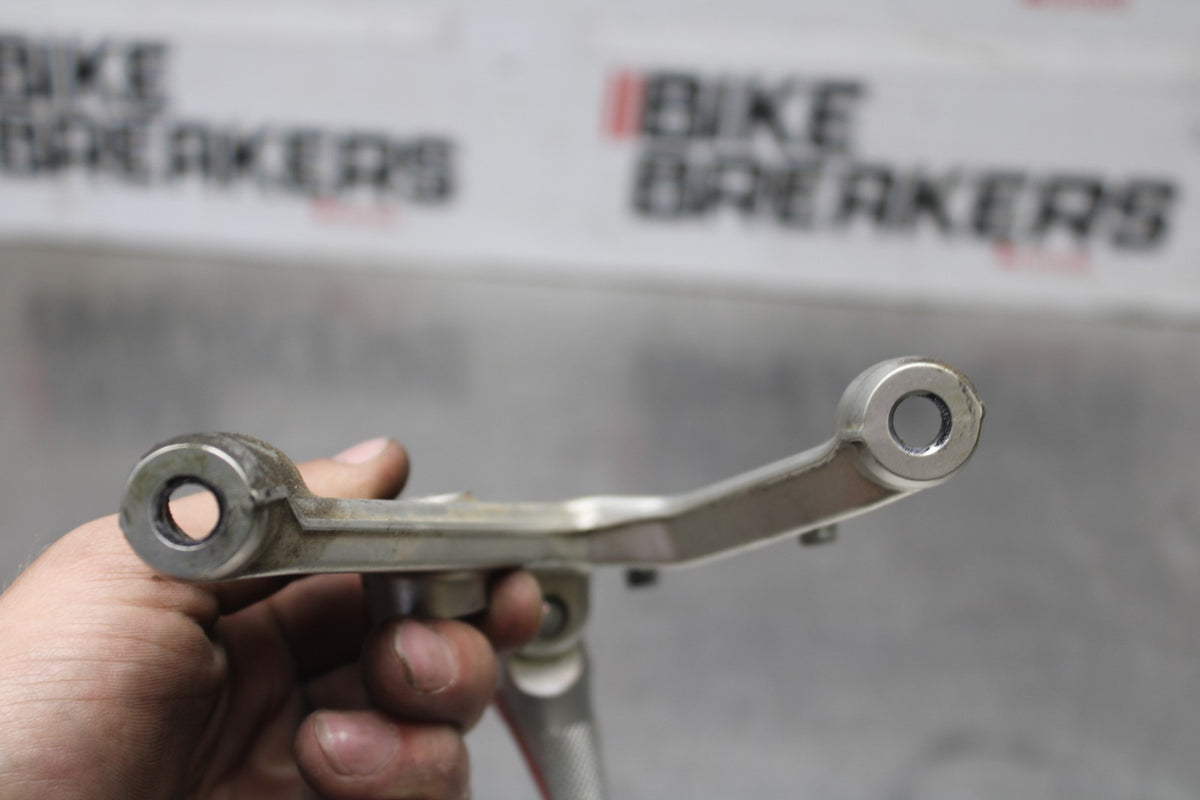 16 DUCATI 959 PANIGALE LEFT REARSET REAR SET DRIVER FOOT PEG REST STOP BB912