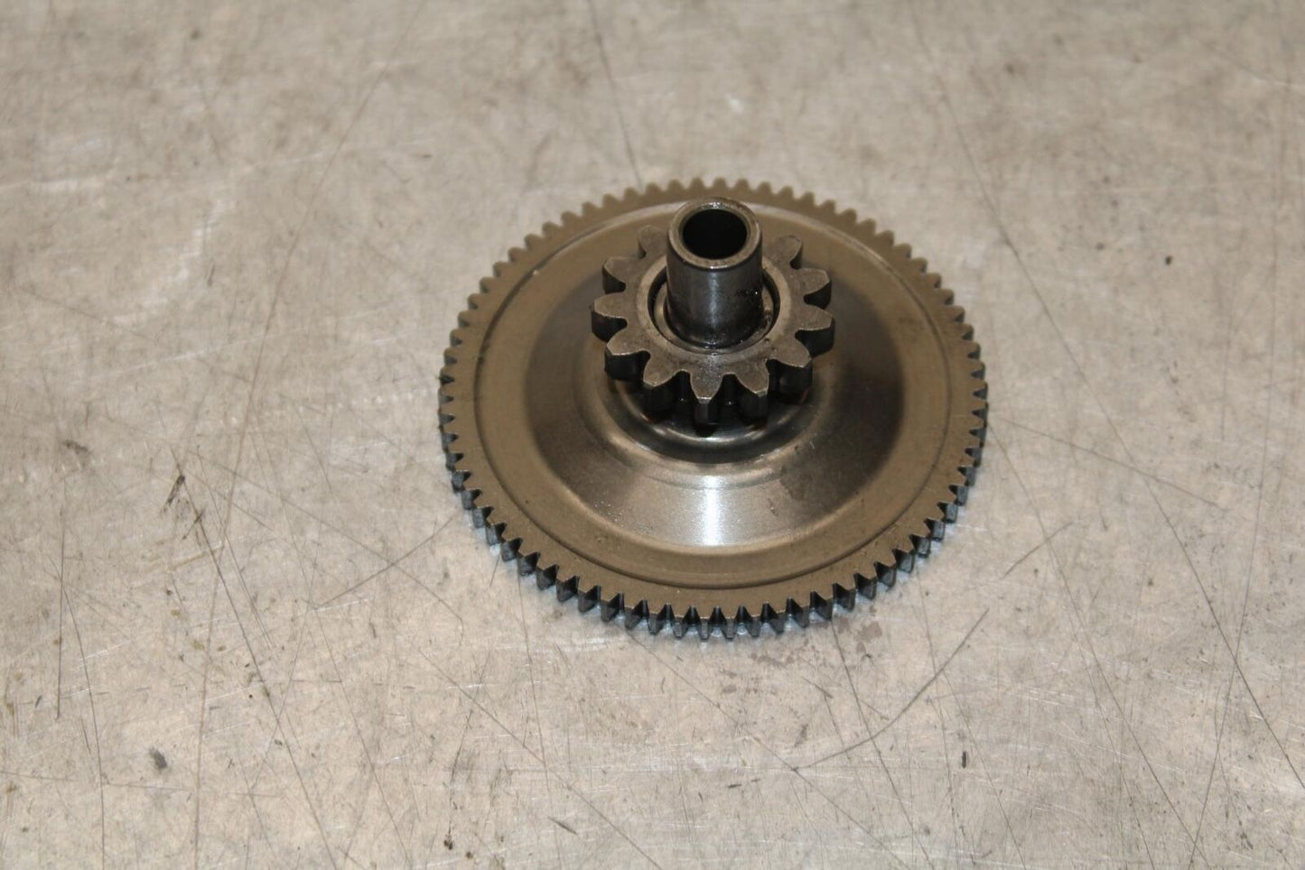 2001 Suzuki GSXR750 ENGINE MOTOR IDLER IDLING GEAR 12611-35F00 12612-35F00 BB553