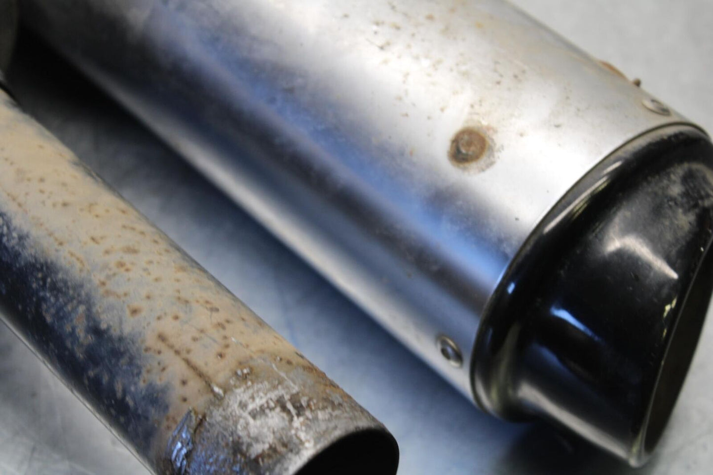 00-01 KAWASAKI ZZR600 EXHAUST PIPE MUFFLER SLIP ON CAN SILENCERS BB568