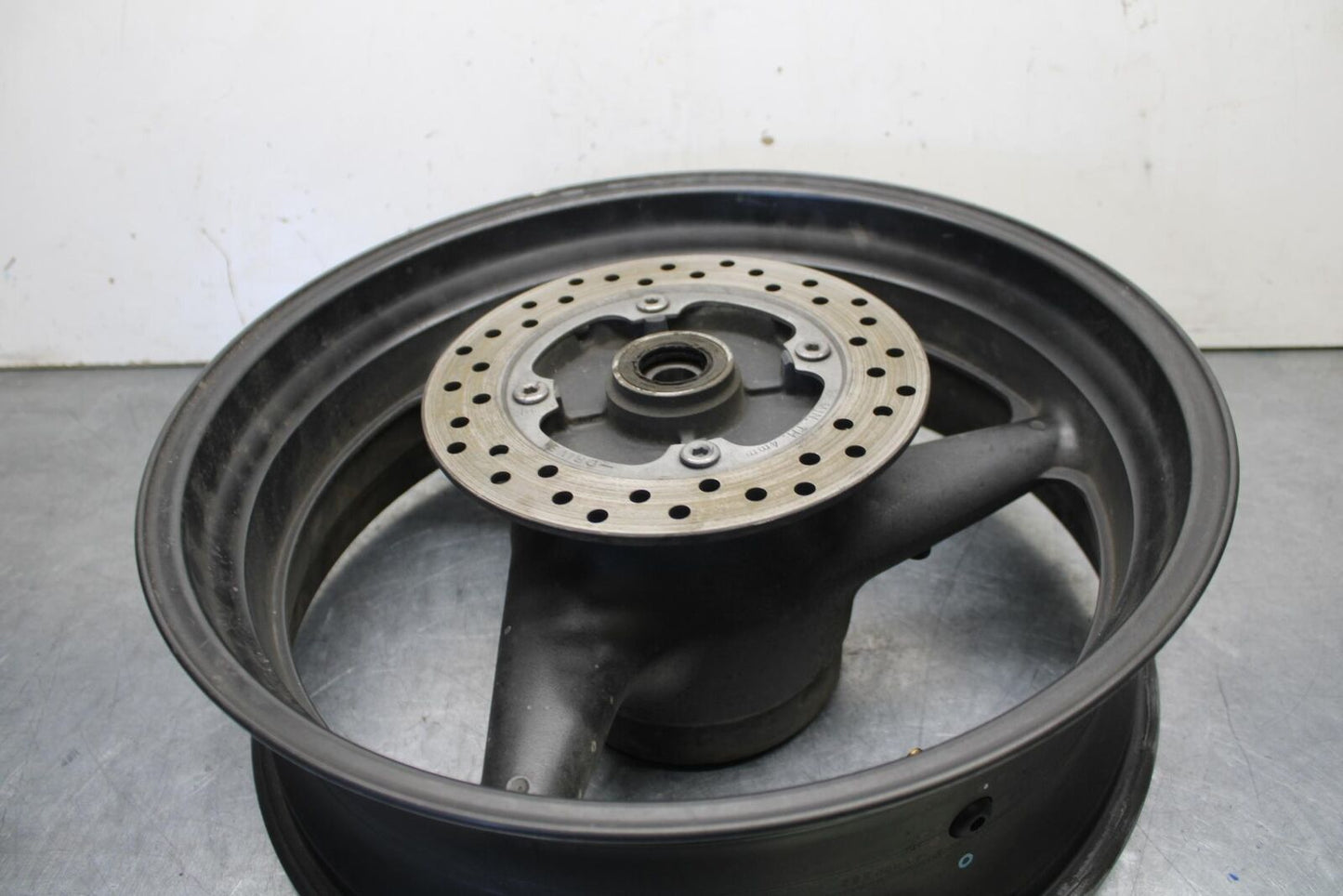 01-06 HONDA CBR600F4I REAR WHEEL AND ROTOR BACK BRAKE DISC BB626