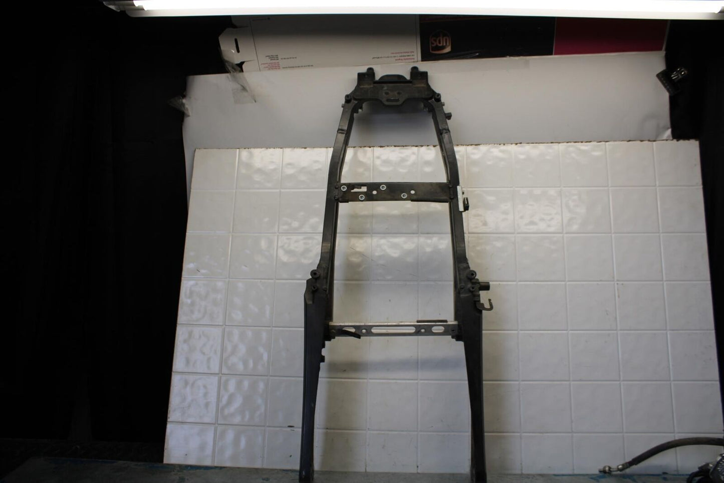 06-07 KAWASAKI NINJA ZX14R REAR SUBFRAME BACK SUB FRAMEBB433