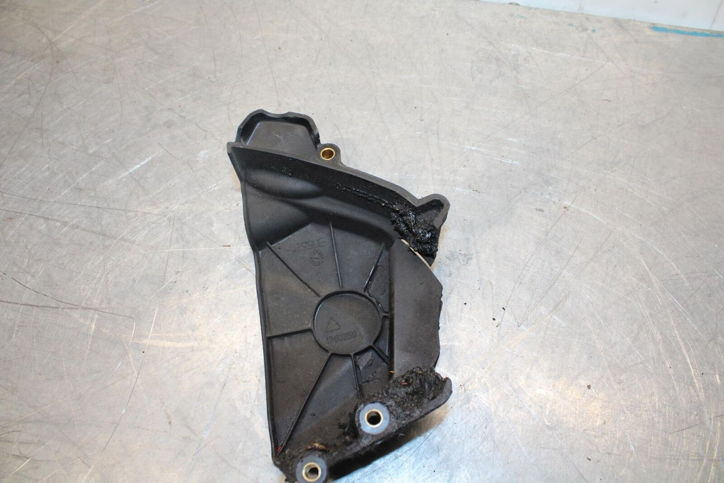 14-15 TRIUMPH STREET TRIPLE R ENGINE SPROCKET COVER BB441