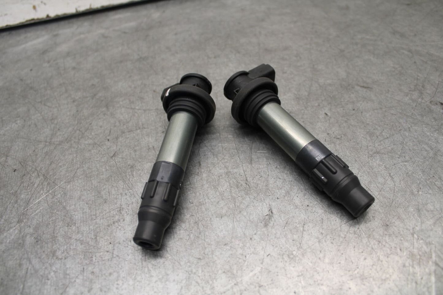 18-23 KAWASAKI NINJA 400 IGNITION COILS COIL SPARK PLUG CAPS BB660