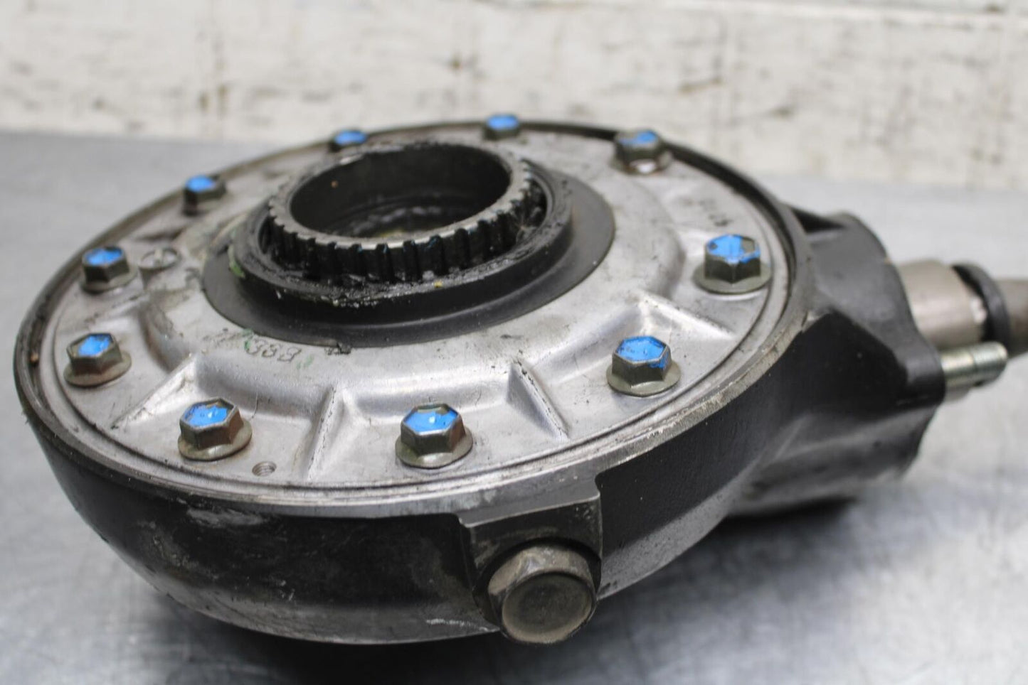 2004 Suzuki Intruder 1500 VL1500 FINAL DRIVE GEAR DIFFERENTIAL 27300-10813 BB573