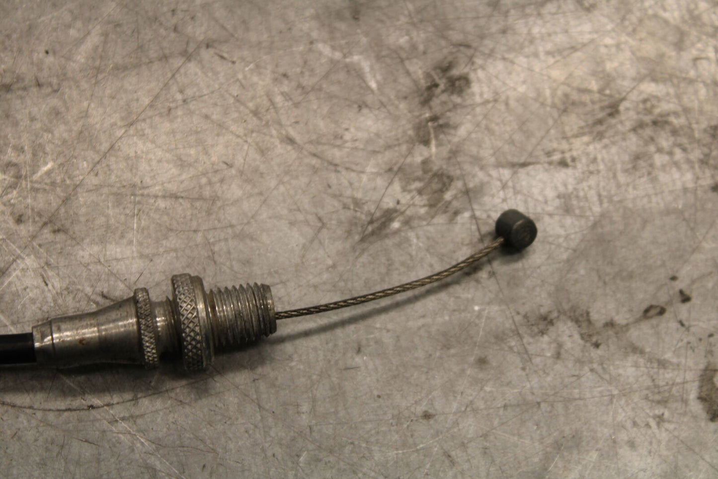 06-07 DUCATI MONSTER 695 THROTTLE CABLES LINES BB674