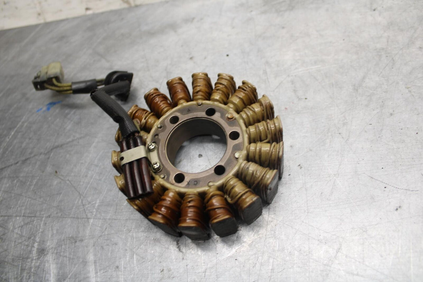 2002 Suzuki GSXR1000 STATOR GENERATOR ALTERNATOR MAGNETO 31401-18G00 BB36