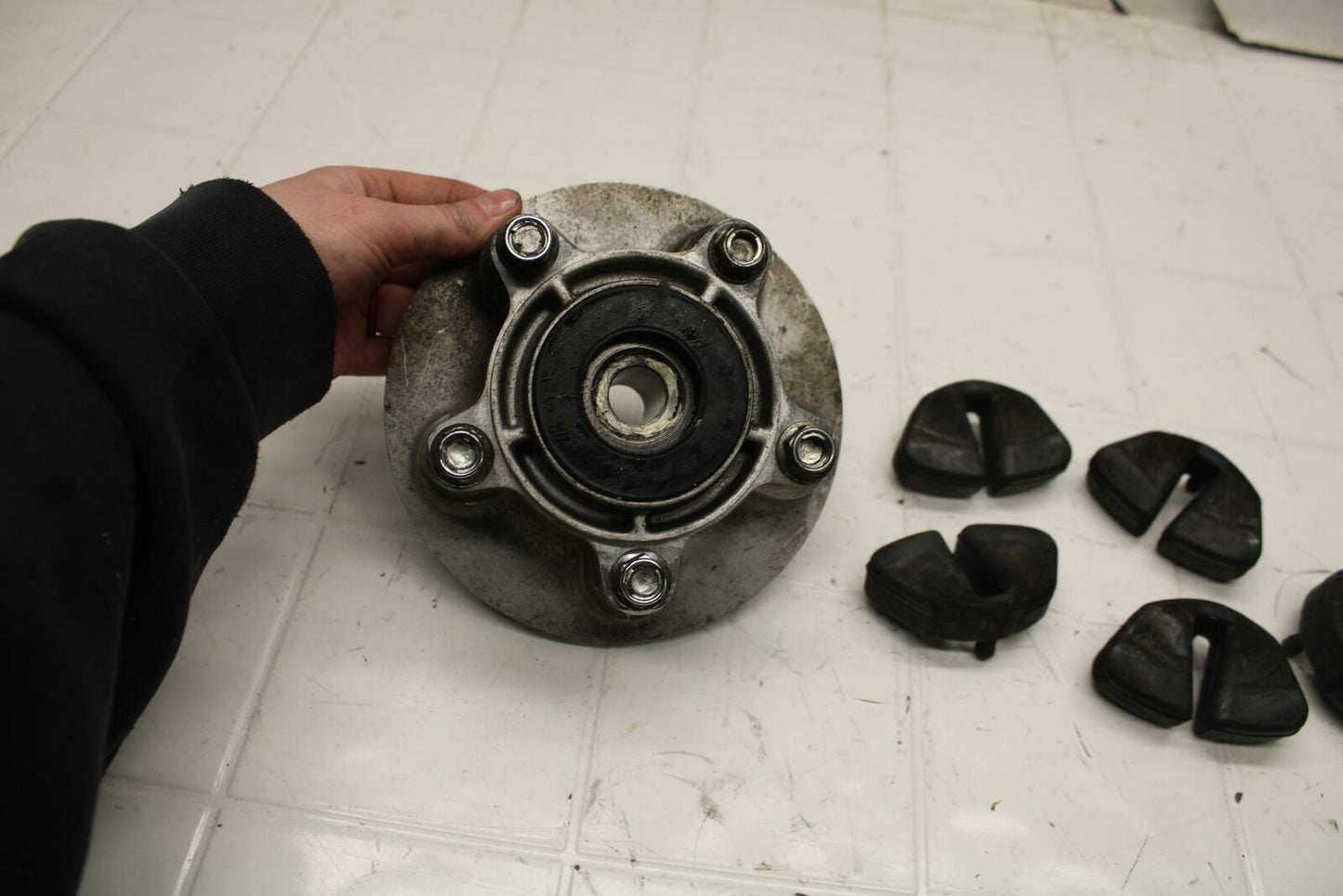 04-05 SUZUKI KATANA 600 REAR HUB SHOCK DAMPERS CUSH ABSORBERS BB09