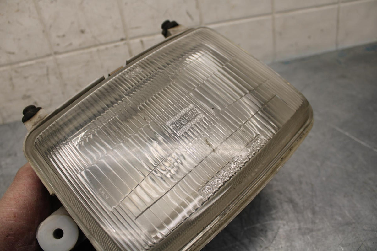 84-85 YAMAHA FJ1100 FRONT HEADLIGHT HEAD LIGHT LAMP 47M-84320-A0-00 BB29