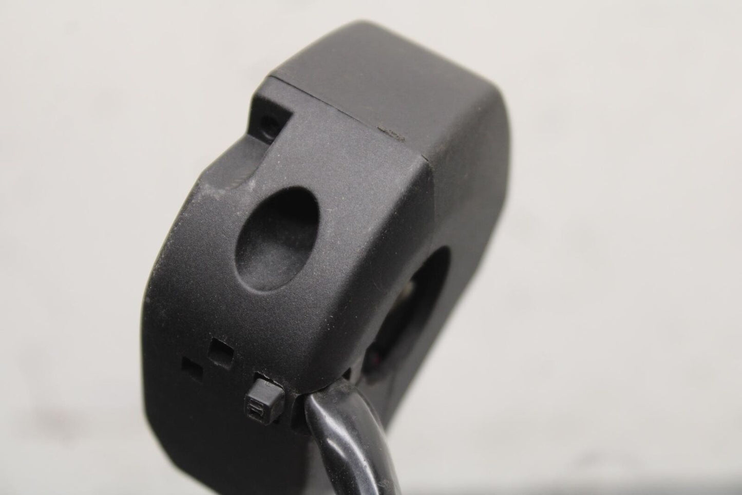 20-23 APRILIA RS660 RIGHT CLIP ON HANDLE KILL OFF START SWITCH BB643