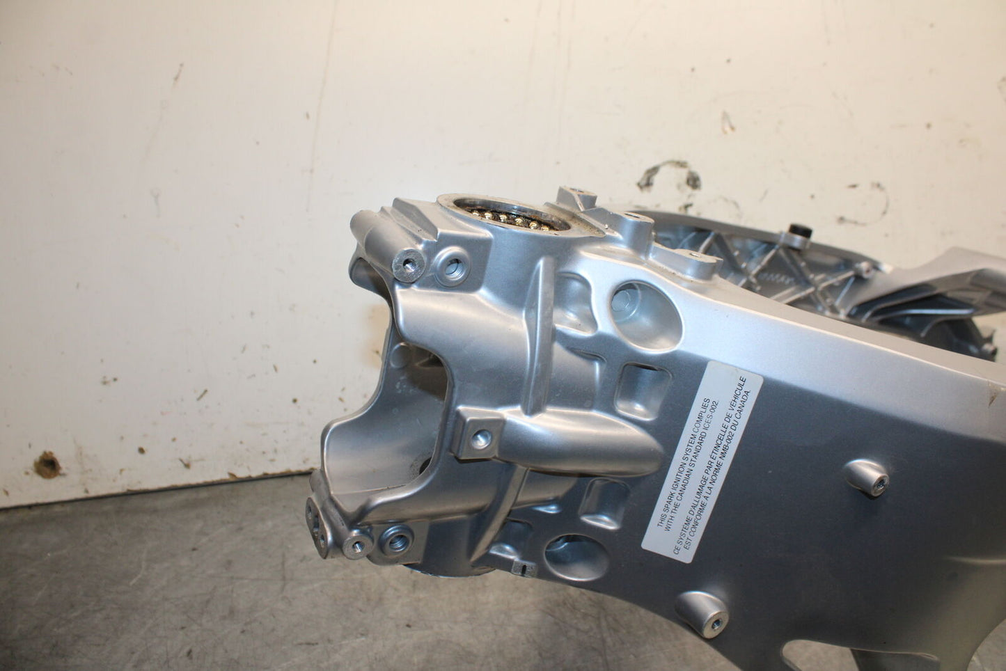 21-24 APRILIA TUONO 660 FACTORY FRAME CHASSIS BB733