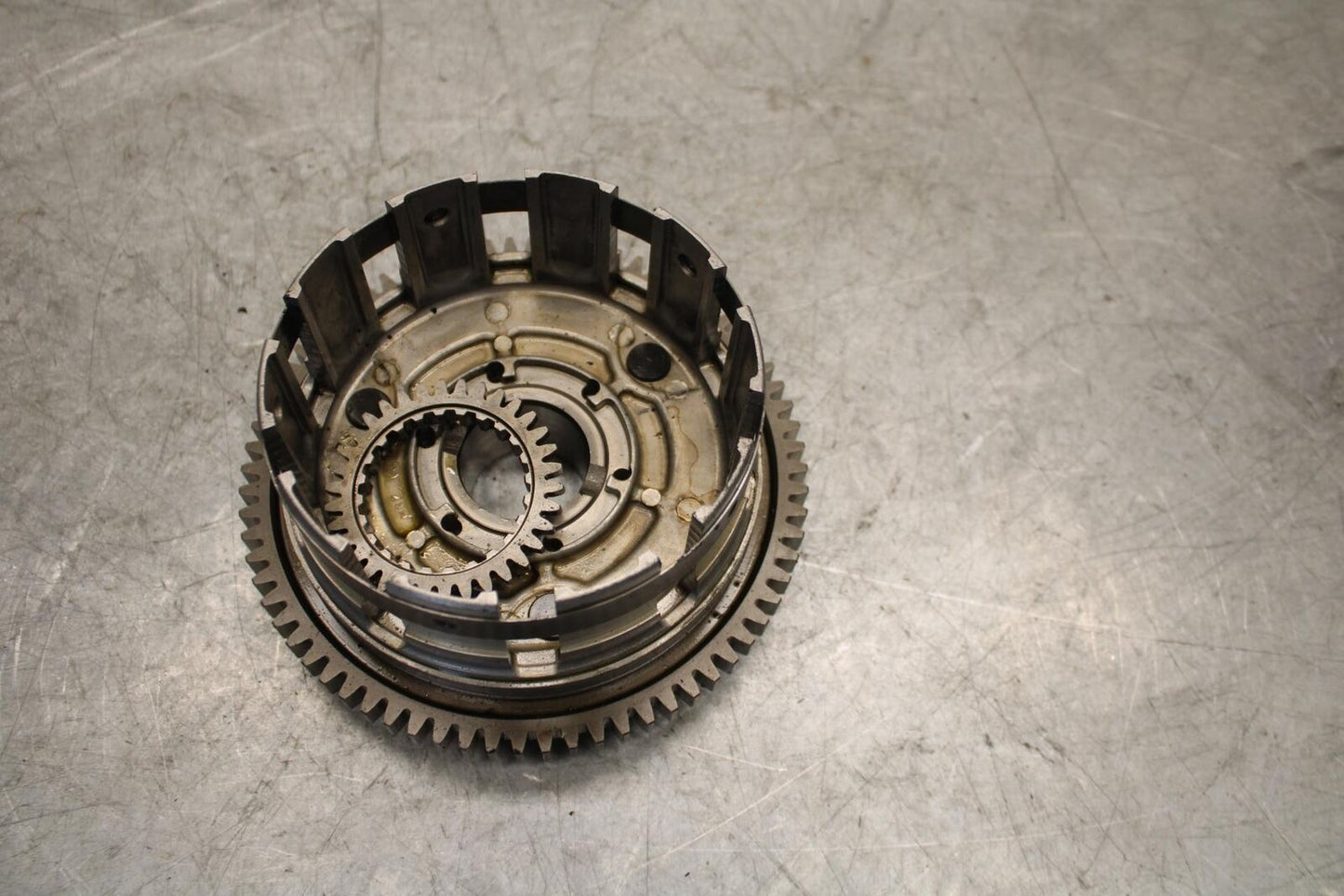 1997 Suzuki GSXR750 CLUTCH BASKET BB527