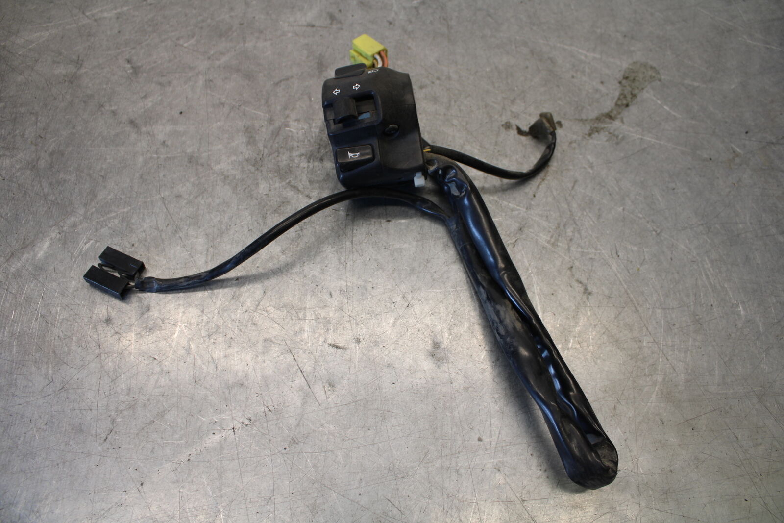 03-07 SUZUKI SV1000S LEFT CLIP ON HANDLE HORN SIGNALS SWITCH SWITCHES BB657