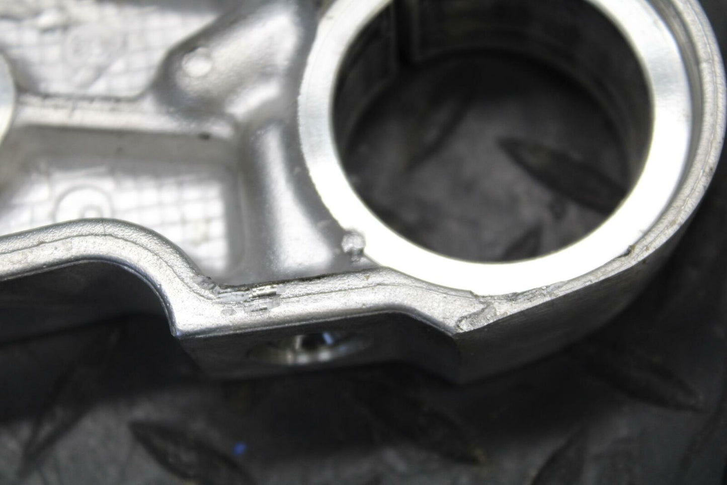 05-06 KAWASAKI VULCAN 1500 VN1500 CLASSIC FORKS UPPER TRIPLE TREE CLAMP BB220