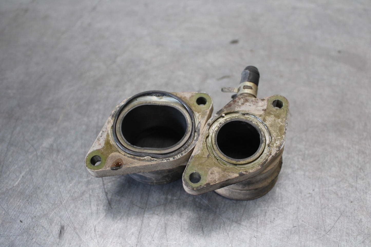 01-05 YAMAHA RAPTOR 660R AIR INTAKE BOOTS BB695