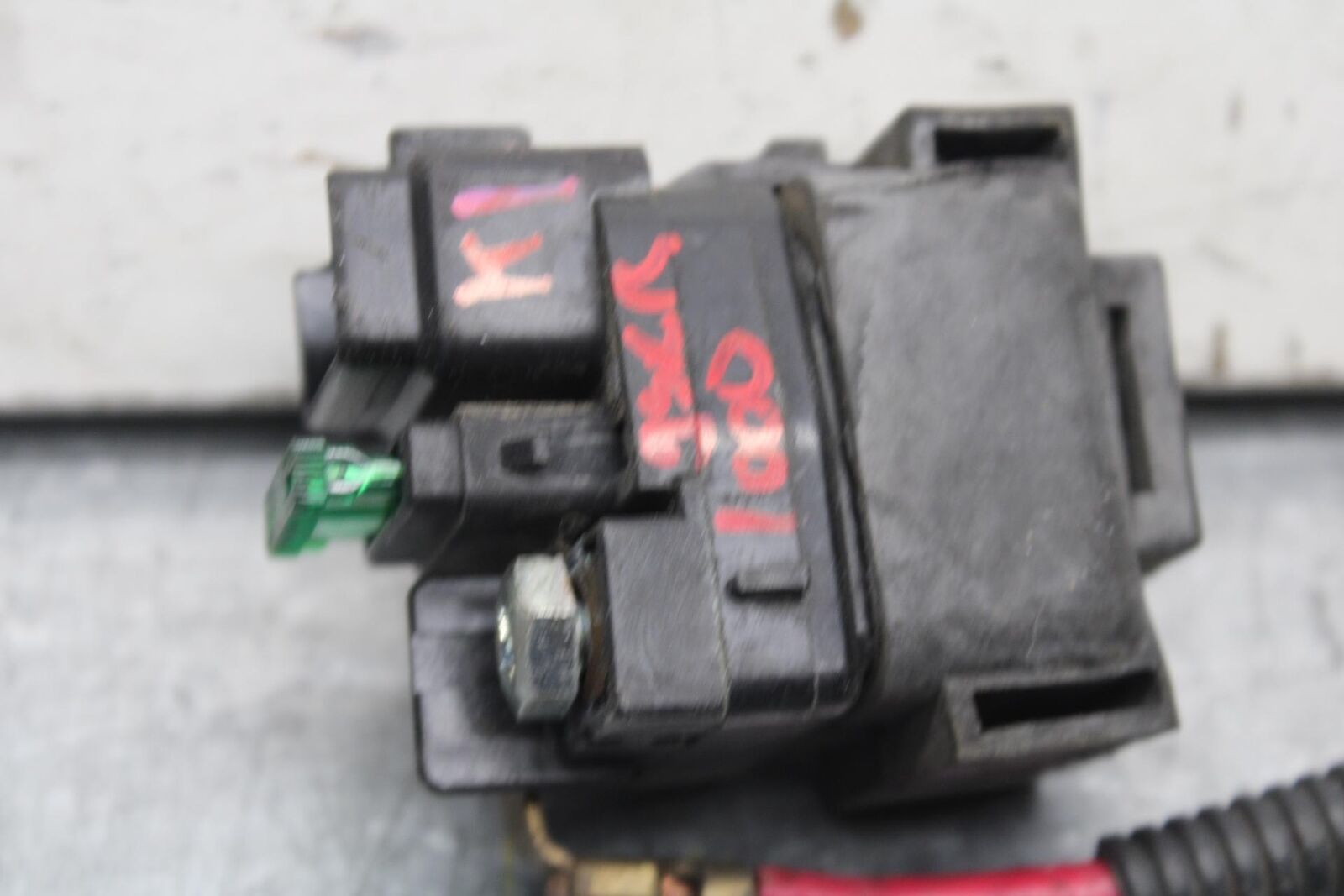 01 SUZUKI GSXR1000 ENGINE STARTER RELAY  MOTOR SWITCH 31800-35F00 BB100 #B