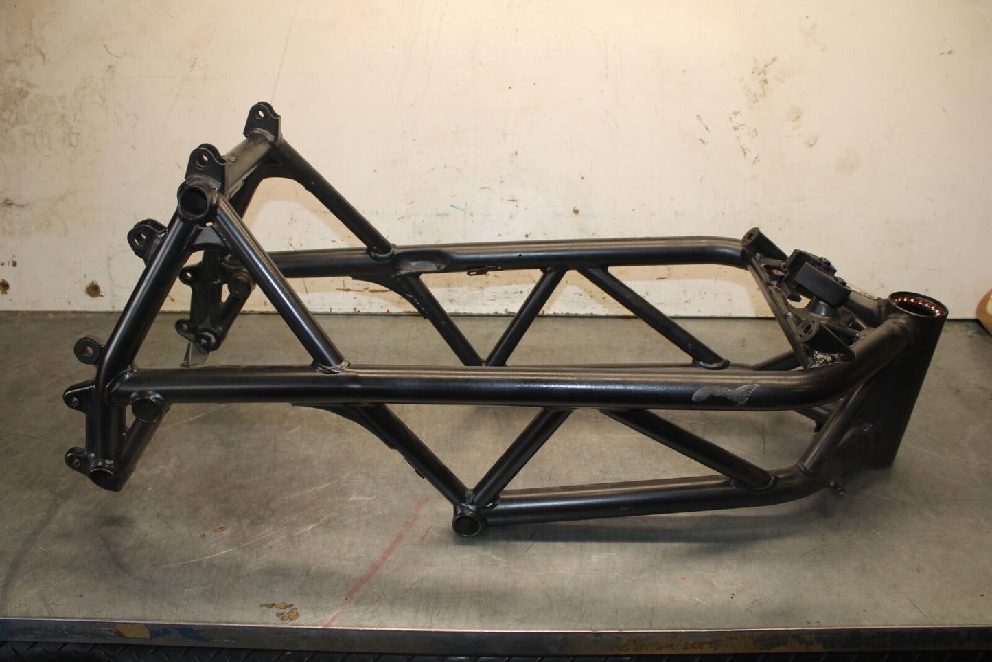 12-13 DUCATI STREETFIGHTER 848 FRAME CHASSIS BB705