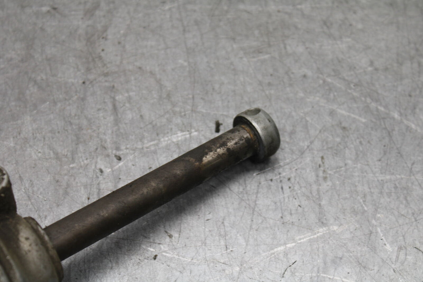 85-86 SUZUKI MADURA 1200 FRONT WHEEL RIM AXLE PIVOT BOLT BB691