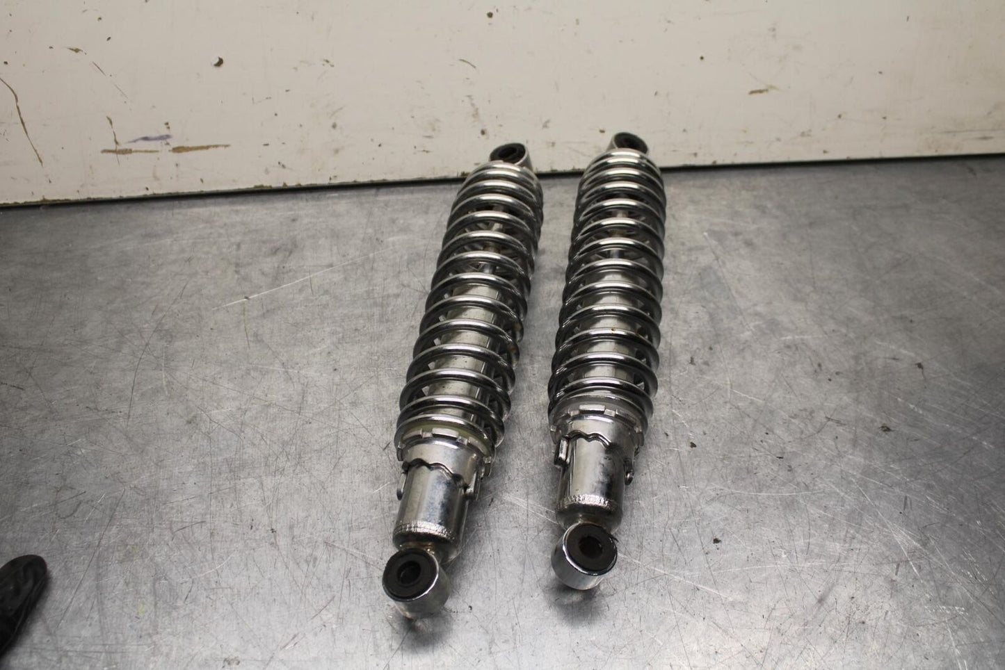 80-81 SUZUKI GS1000GL REAR BACK SHOCK ABSORBERS BB103