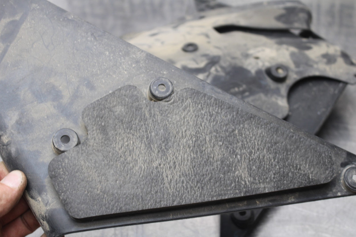 07-08 KAWASAKI NINJA ZX6R LOWER FRONT UPPER INNER HEADLIGHT COWL FAIRING BB203