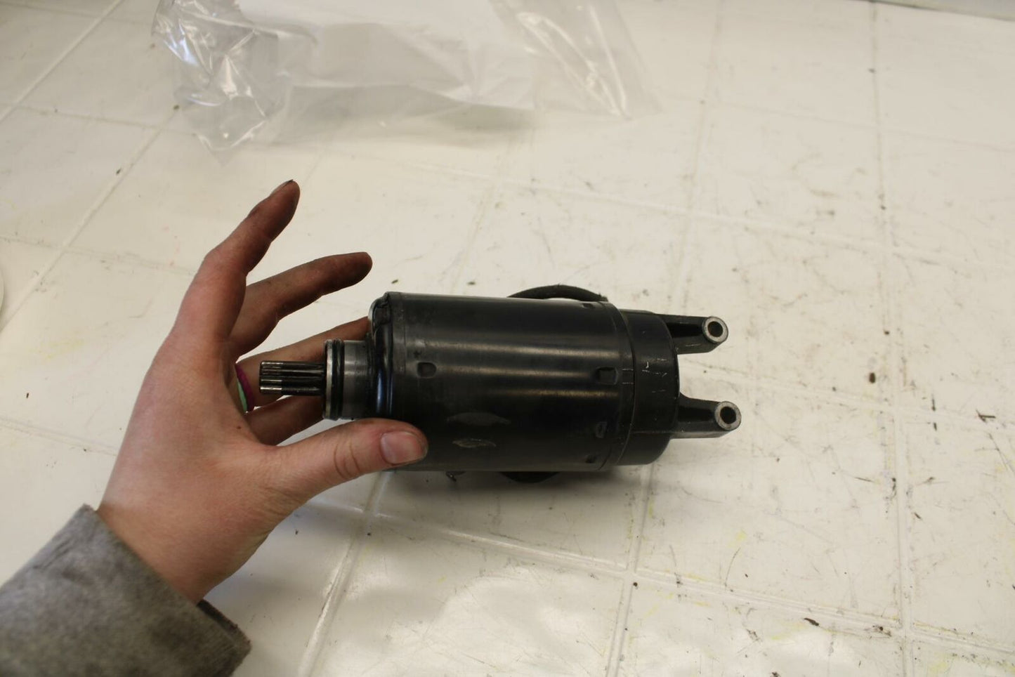 88-89 SUZUKI GSXR750 ENGINE STARTING STARTER MOTOR -DC 12V BB18
