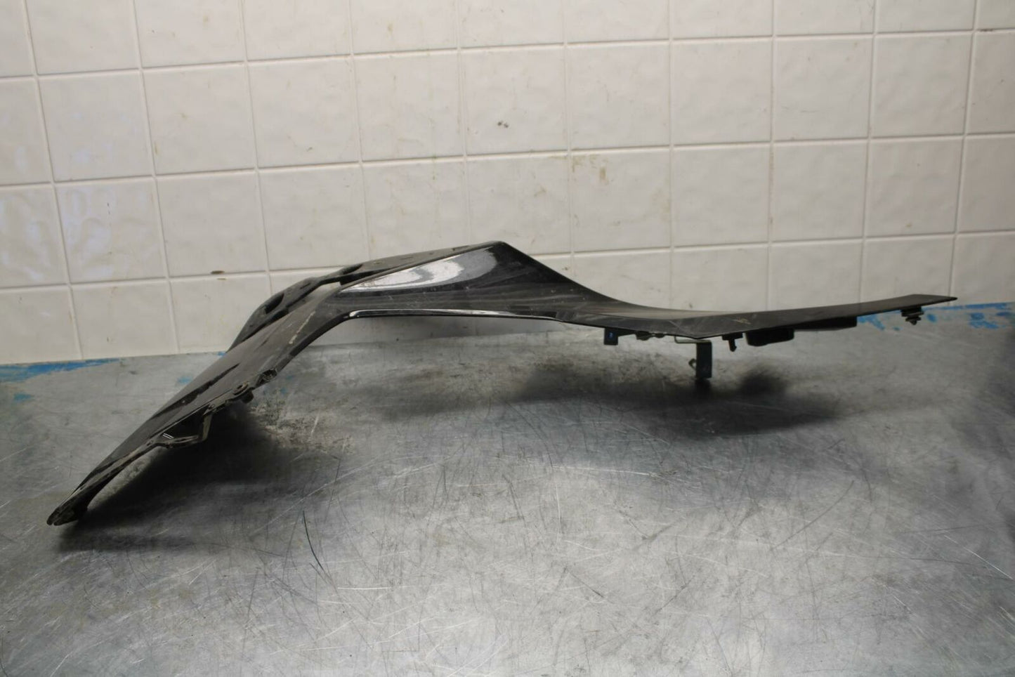 18-22 KAWASAKI NINJA 400 EX400 ABS LEFT LOWER BOTTOM BELLY SIDE FAIRING BB416