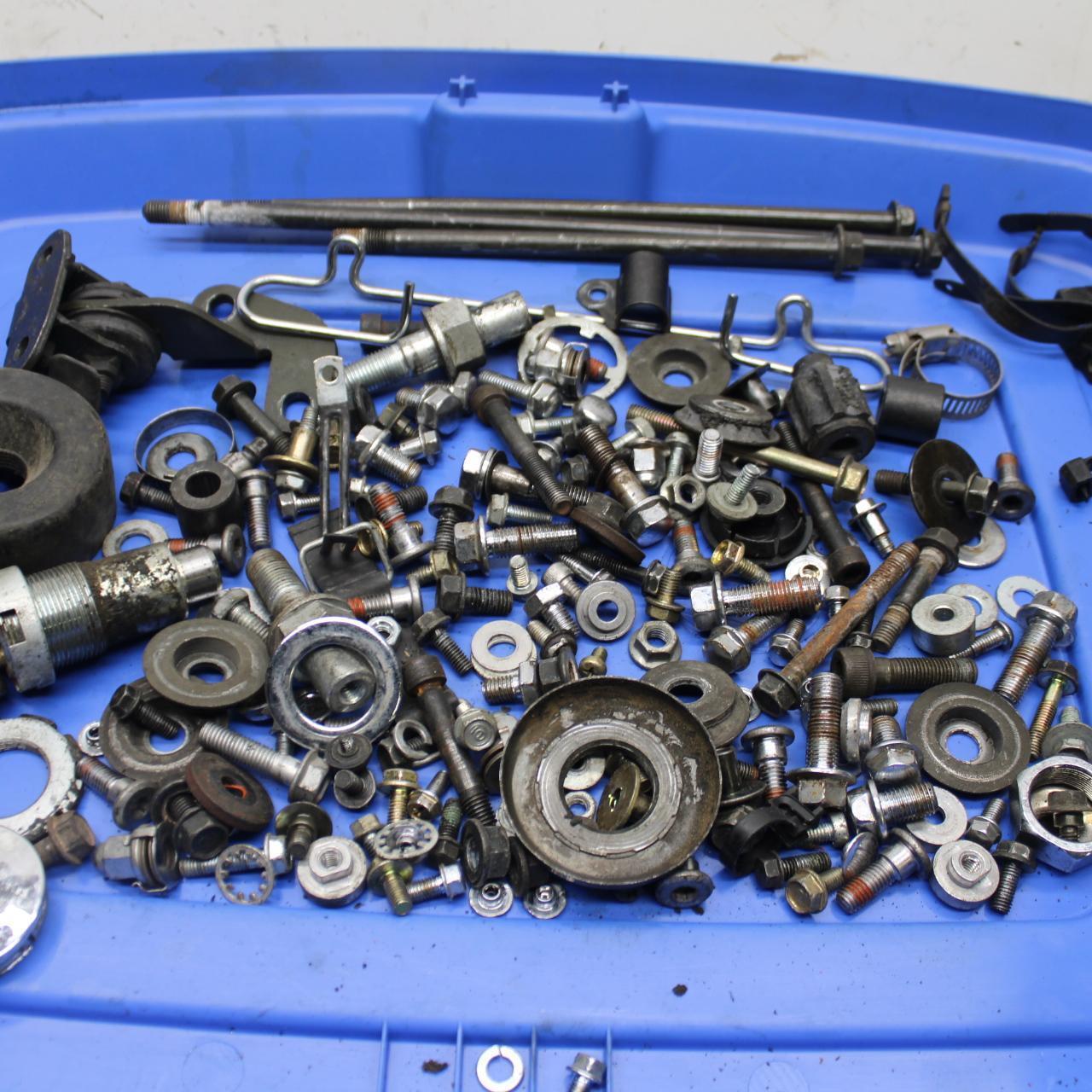 98-02 HONDA SHADOW AERO 1100 ENGINE MOUNTING BOLTS HARDWARE MOTOR SCREWS BB106