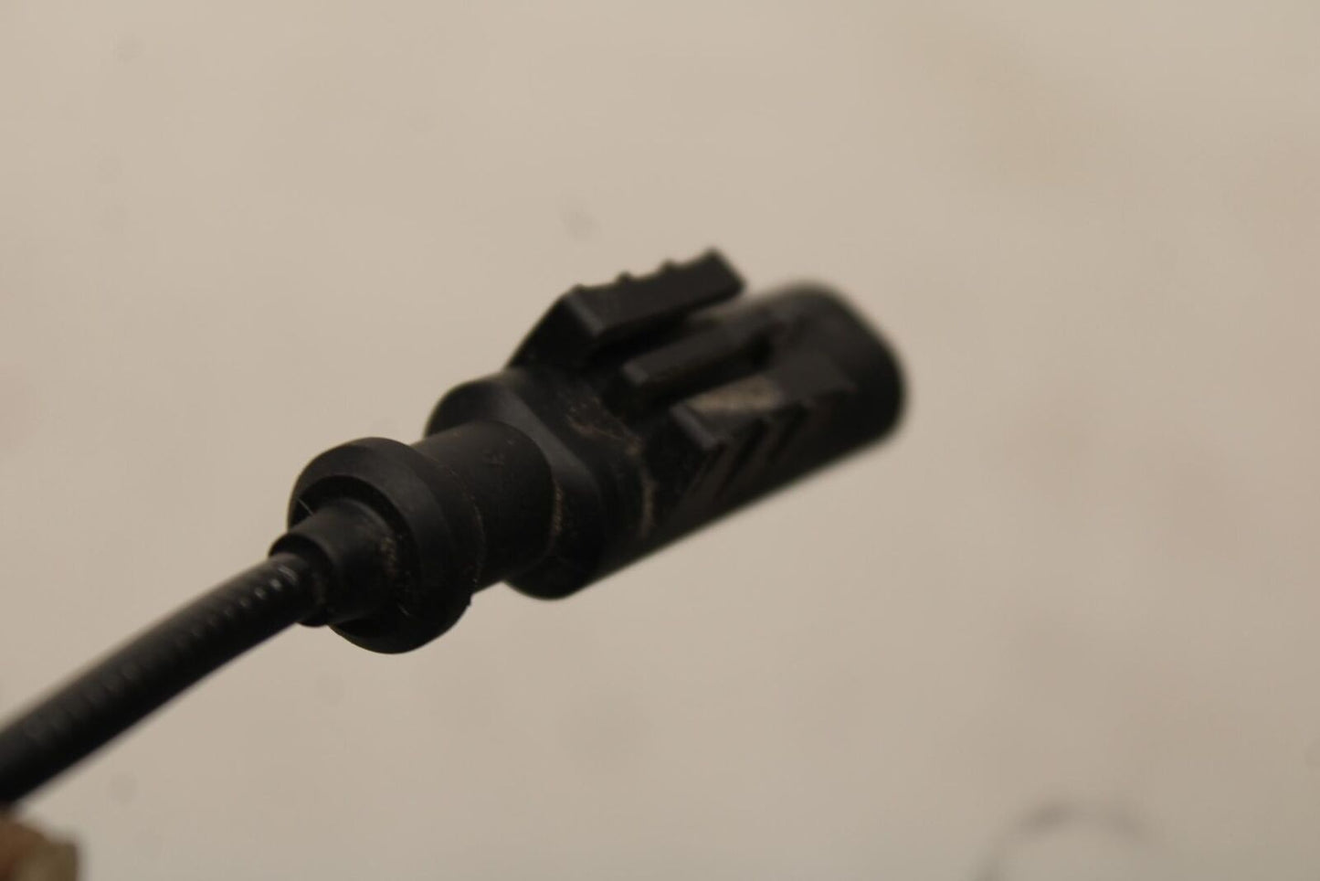16-18 KTM 690 DUKE FRONT ABS BRAKE SENSOR BB631
