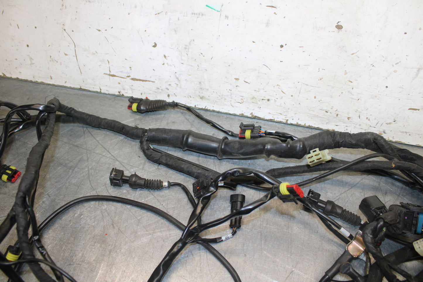 12-13 DUCATI STREETFIGHTER 848 MAIN ENGINE WIRING HARNESS MOTOR WIRE LOOM BB705