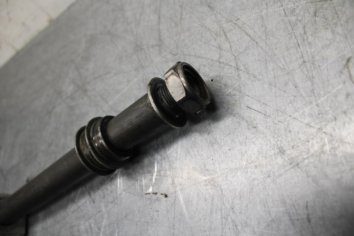 09-12 HONDA CBR600RR REAR AXLE BACK WHEEL PIVOT BOLT AXEL 42301-MEE-D00 BB450