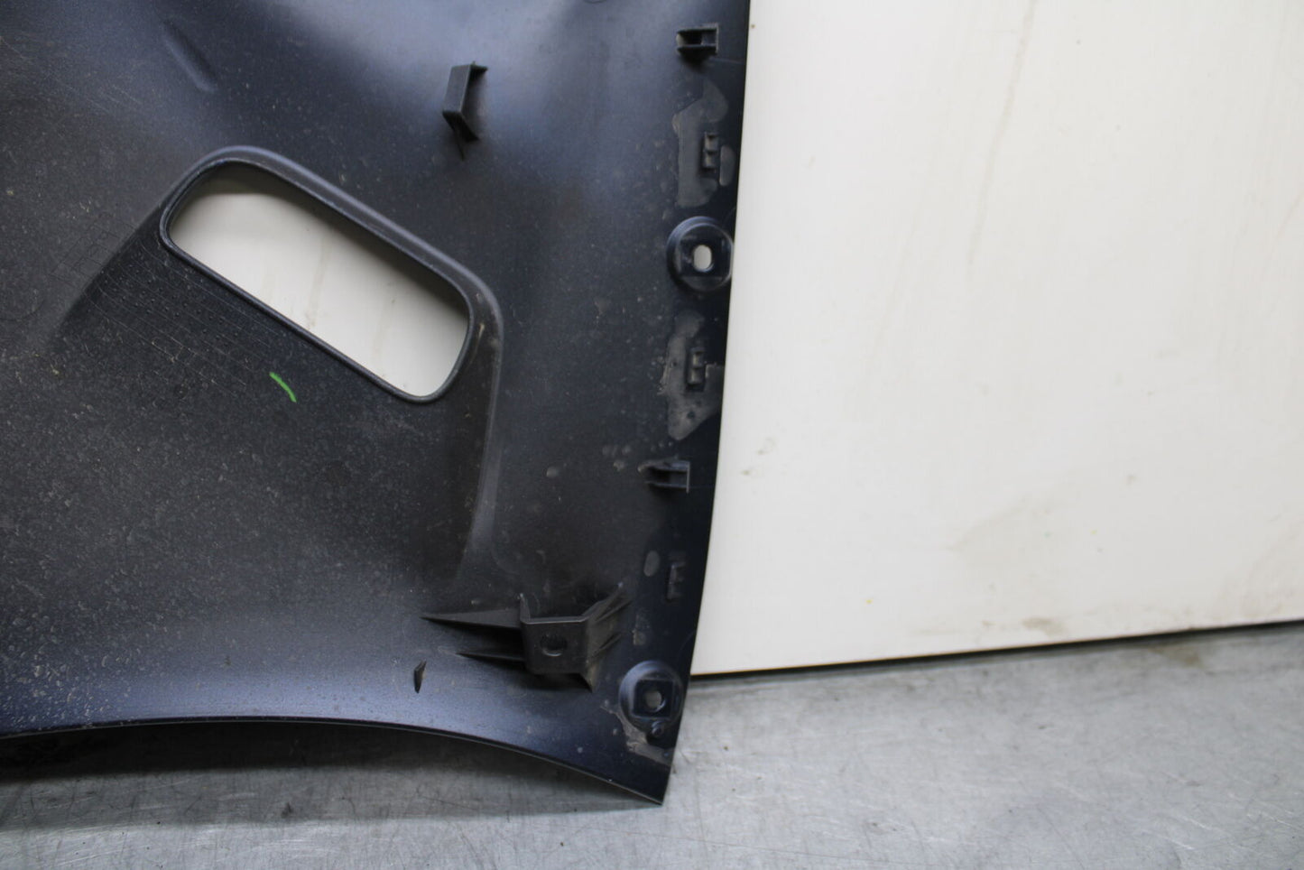 22-23 YAMAHA YZF R7 LEFT LOWER BOTTOM BELLY SIDE FAIRING COWL BB583